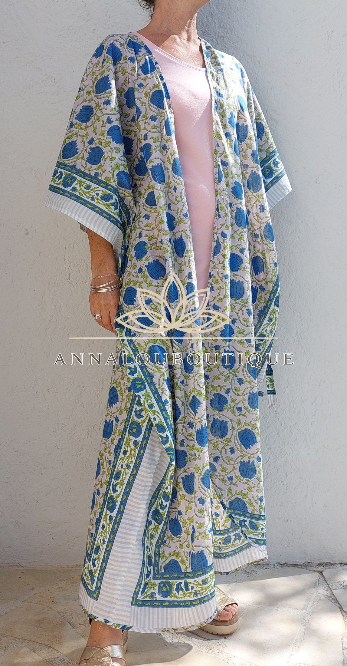 Kimono de plage fleuri en coton avec ceinture fine