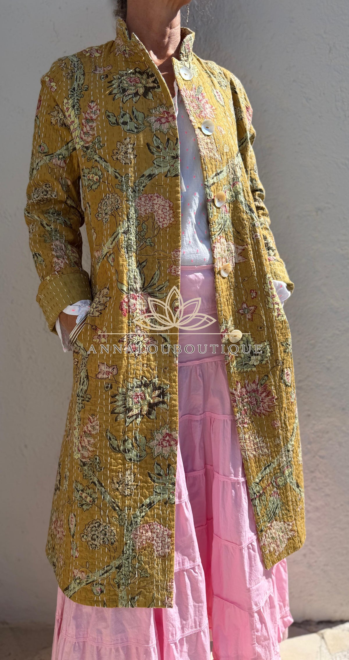 Manteau redingote en coton à hortensias roses