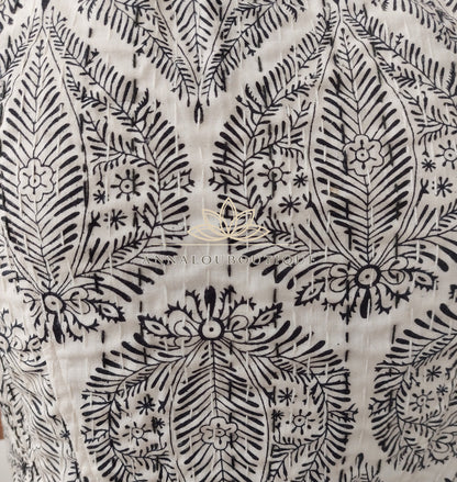 Gilet ajusté en coton à brandebourgs noirs