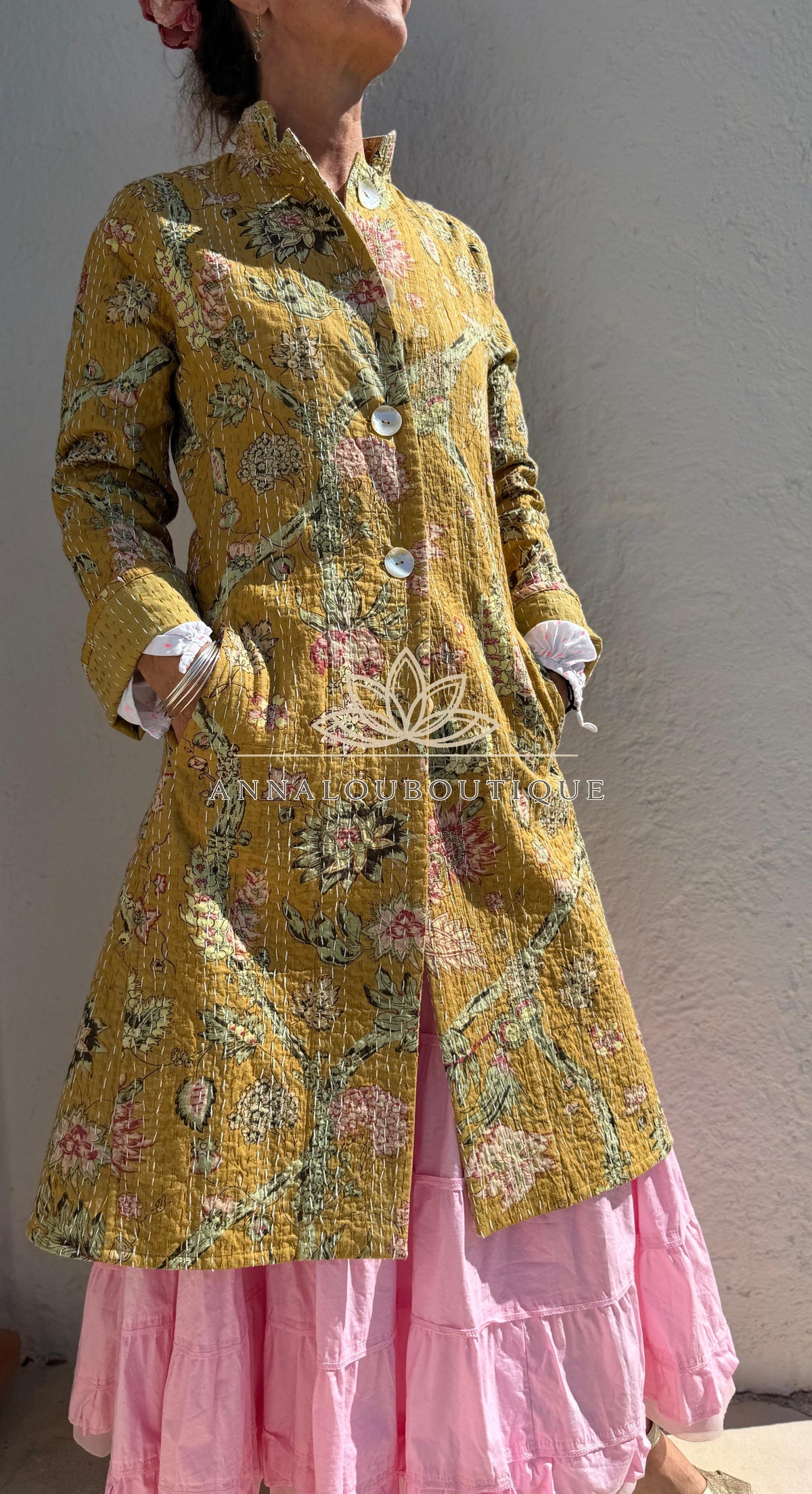 Manteau redingote en coton à hortensias roses