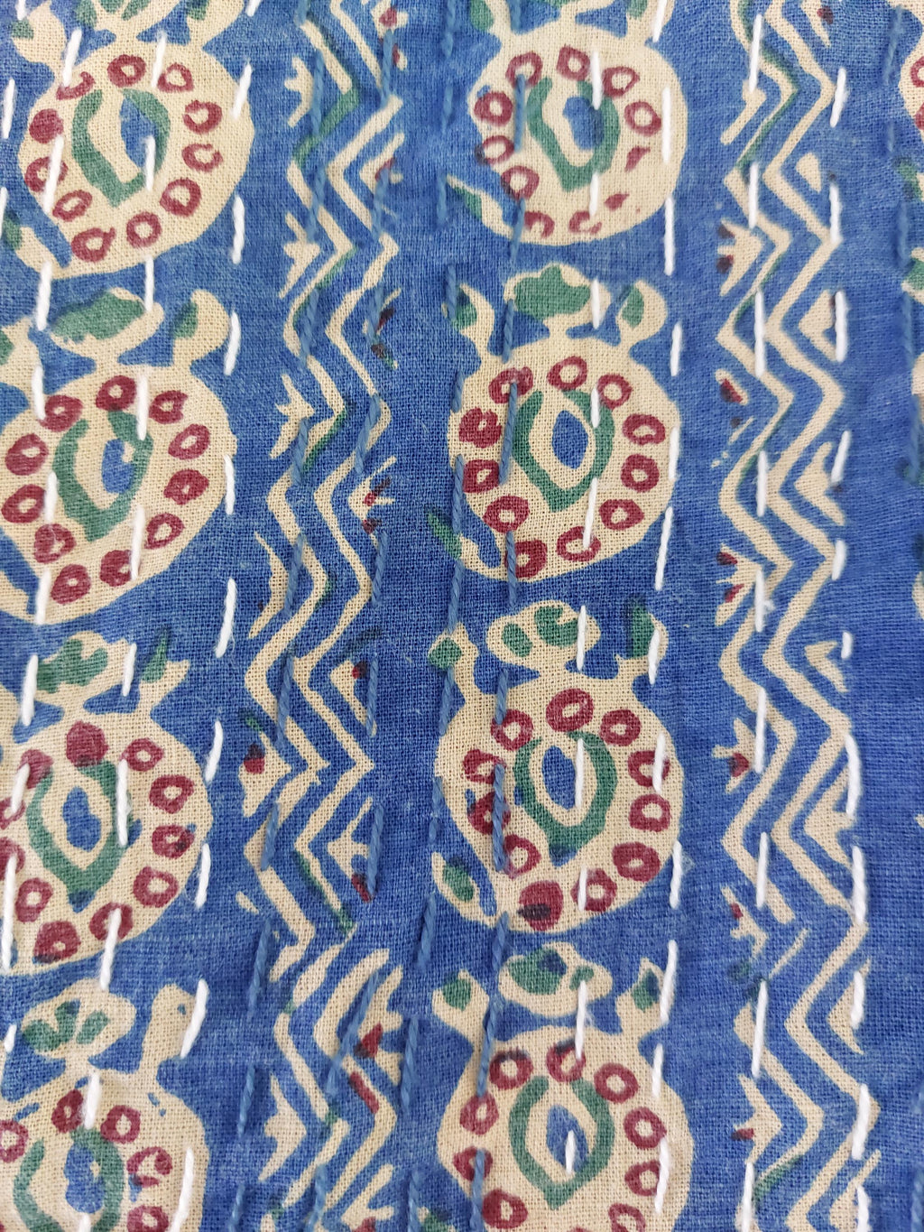 lightweight jacket in cotton not quilted,in the shades of blue and beige,paisley pattern,trumpet sleeves,mid-season outfit,hand embroidery