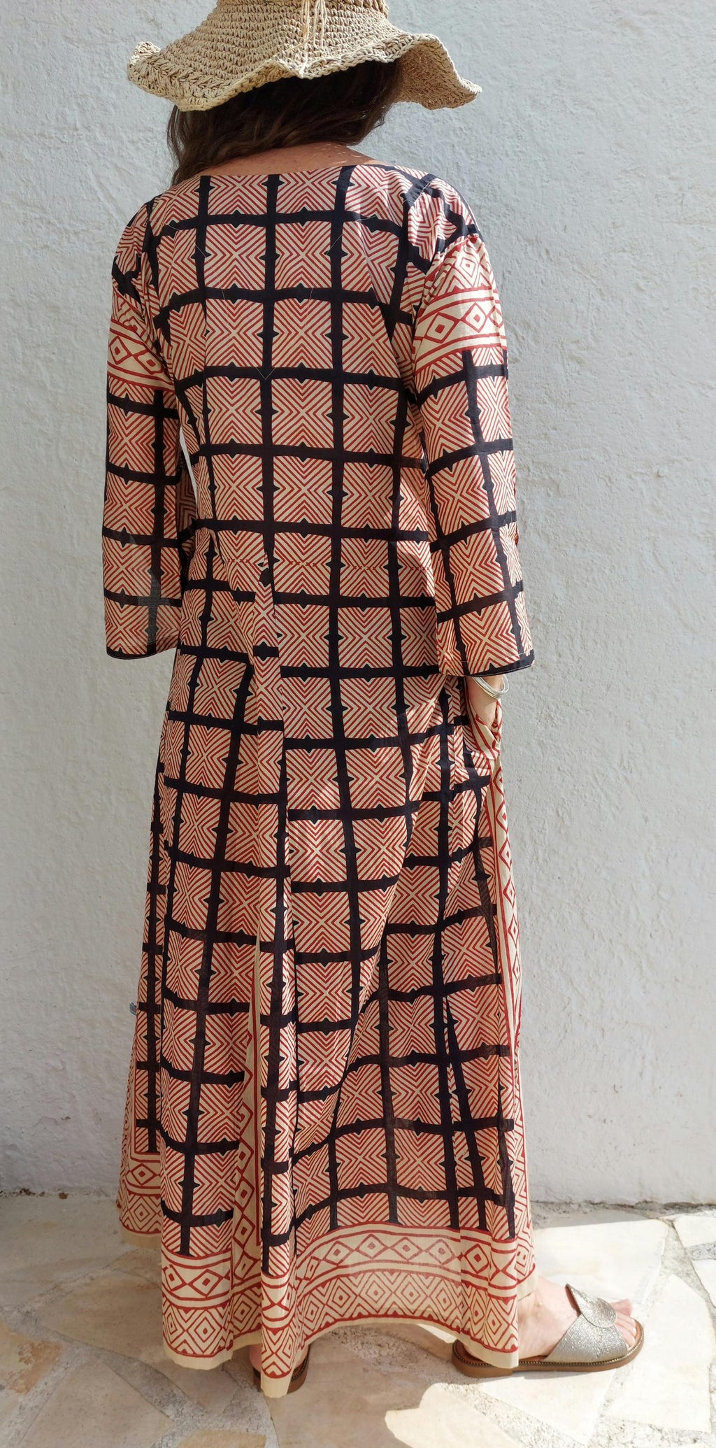 long kaftan in soft cotton, black and rusty geometric pattern