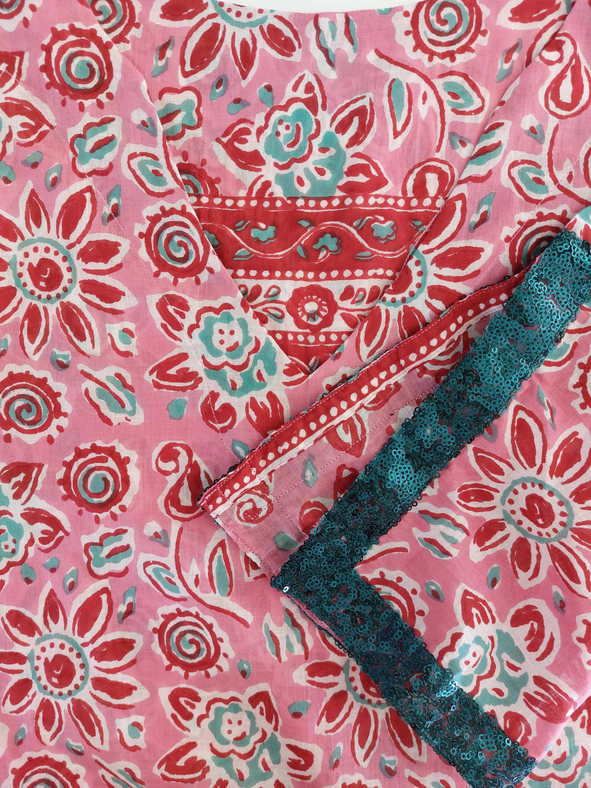 long kaftan in soft cotton, pink floral pattern