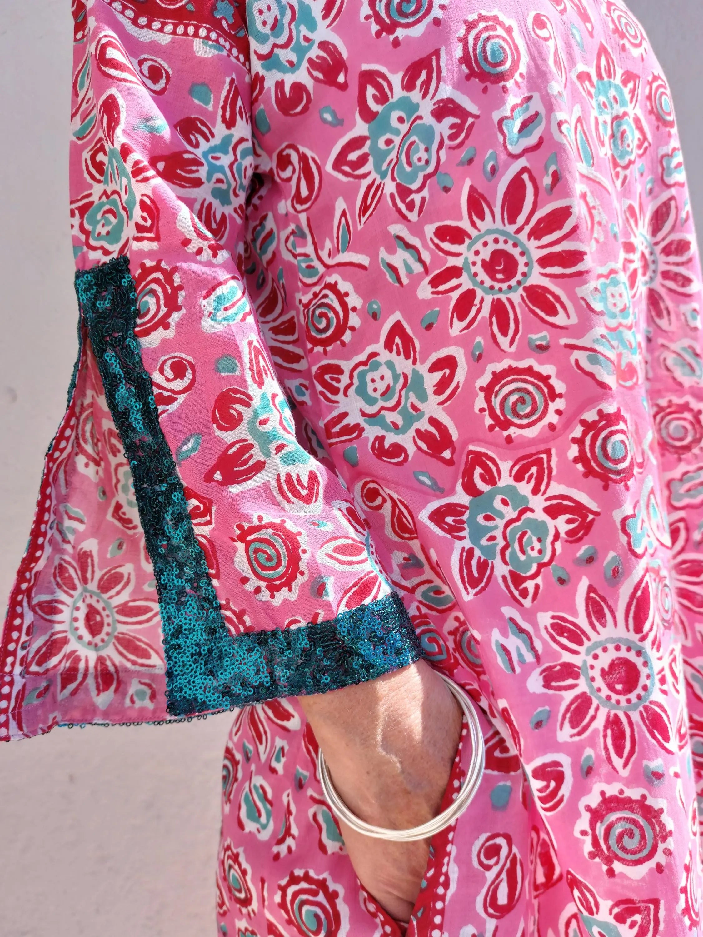 long kaftan in soft cotton, pink floral pattern