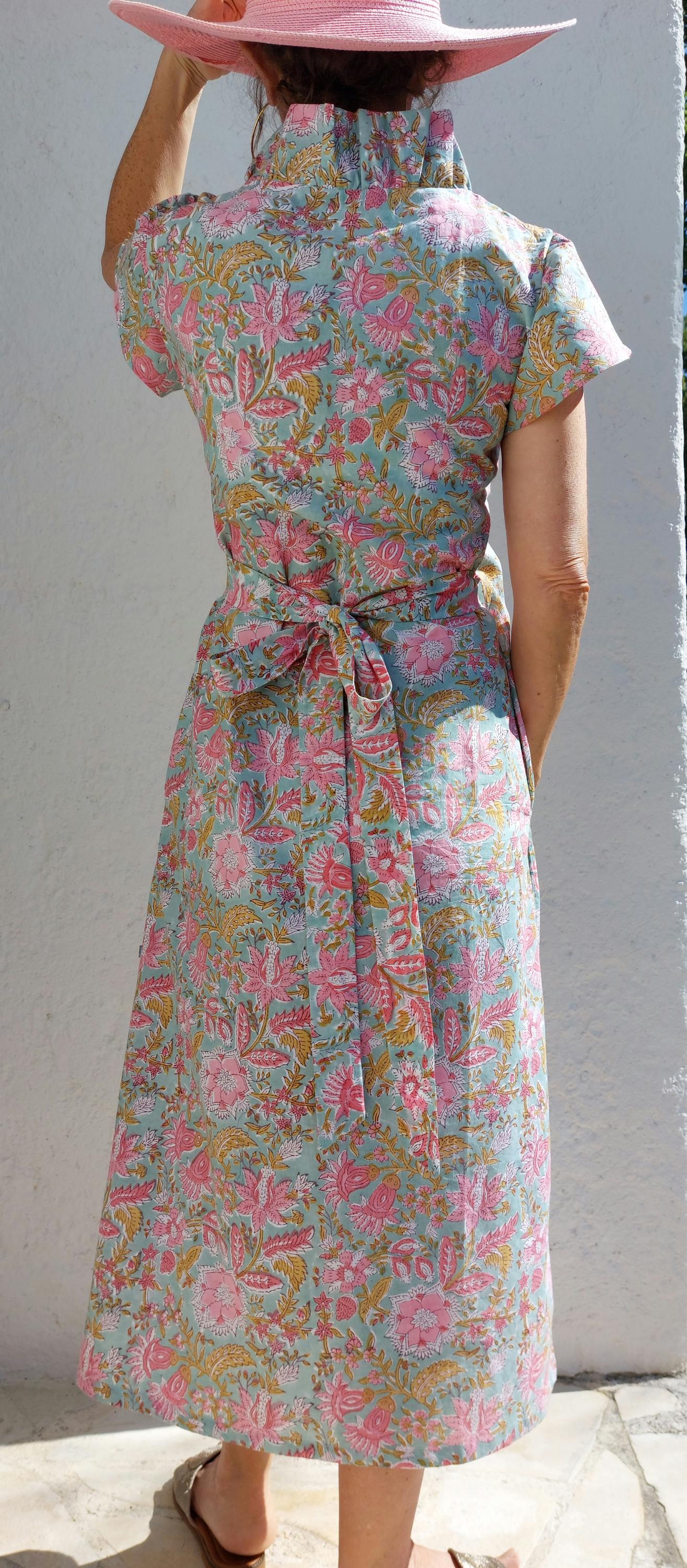 long dress in cotton handblock printed, wrap dress in multi pastel colors,ruffled collar, short sleeves, romantic colors, boheme chic outfit
