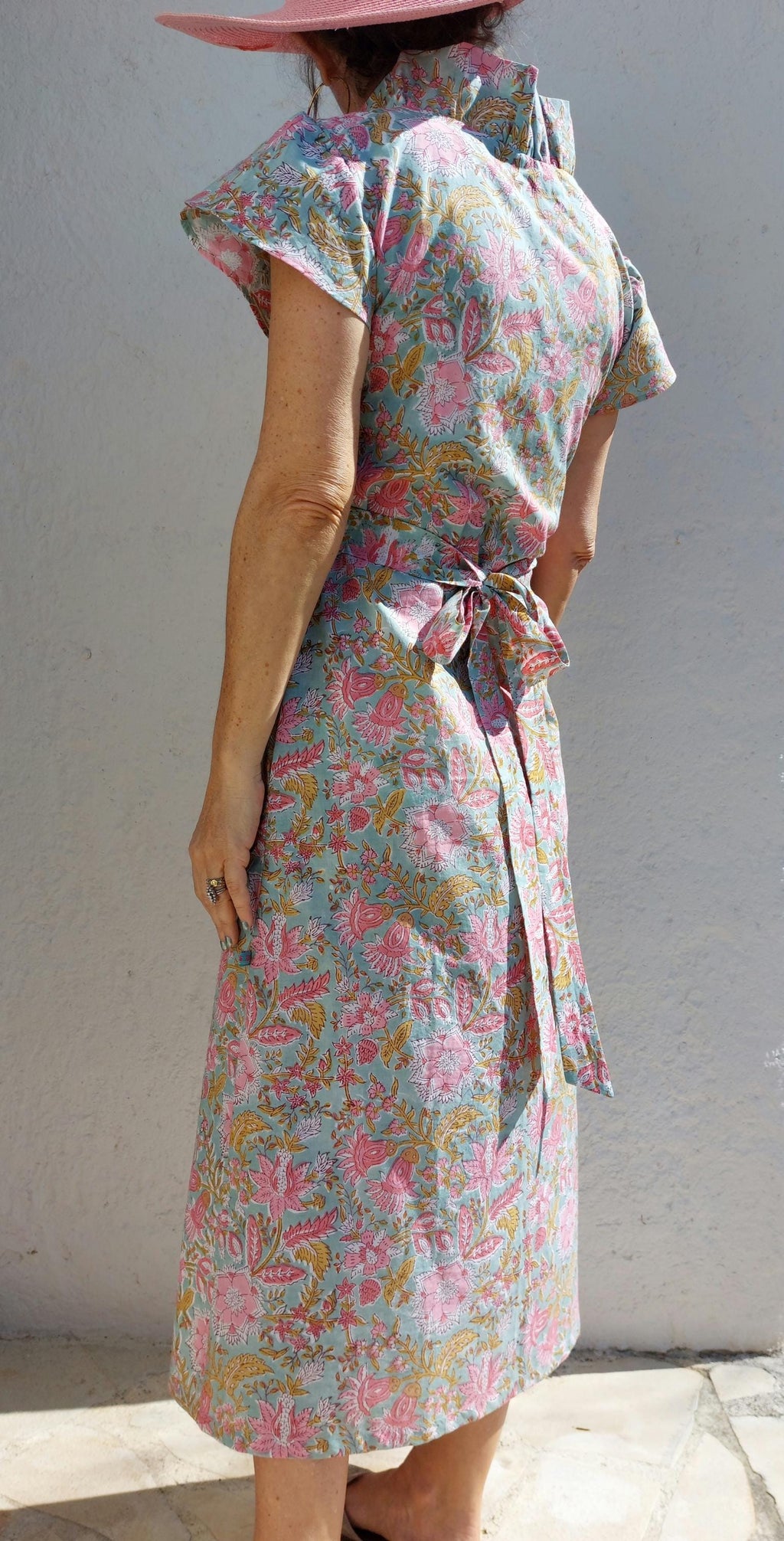long dress in cotton handblock printed, wrap dress in multi pastel colors,ruffled collar, short sleeves, romantic colors, boheme chic outfit