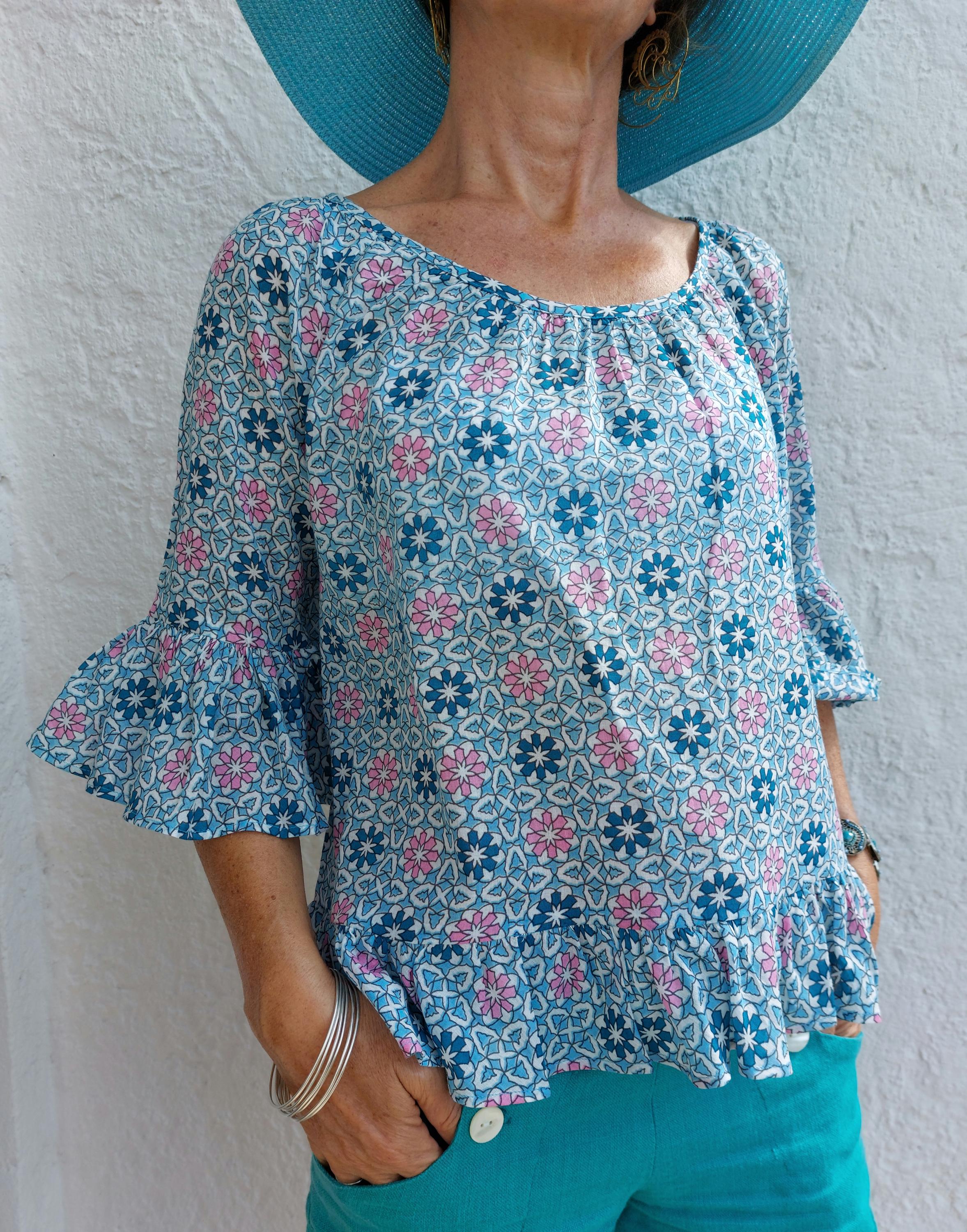 ruffles top in cotton,blue-pink mosaic pattern