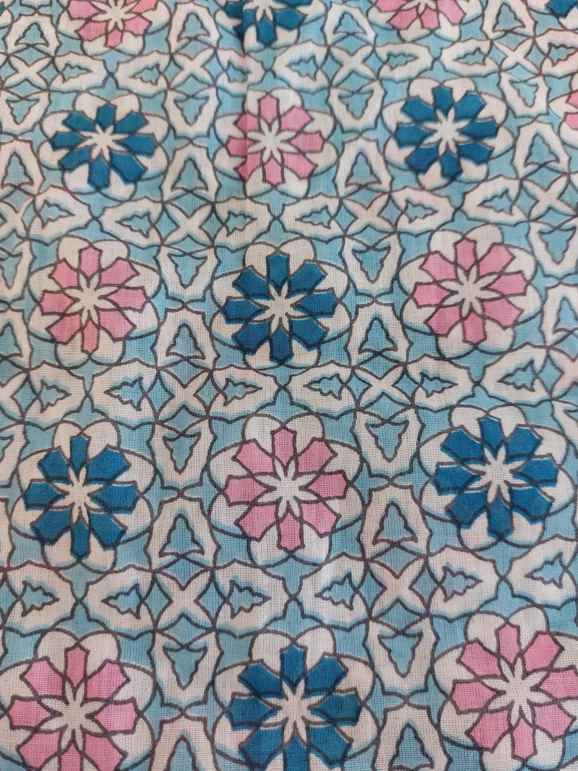 ruffles top in cotton,blue-pink mosaic pattern