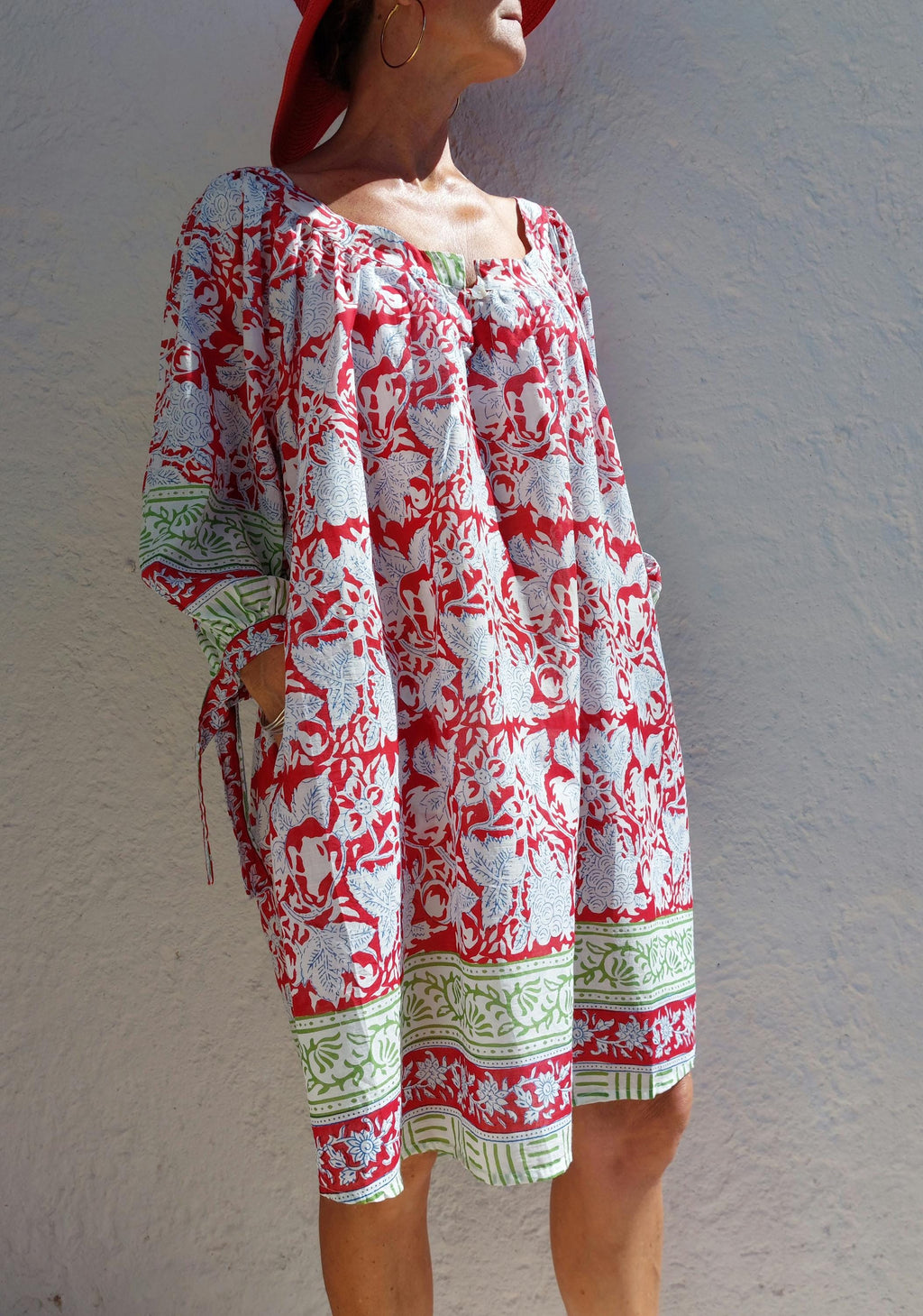 oversize tunic in soft cotton,red-green floral pattern