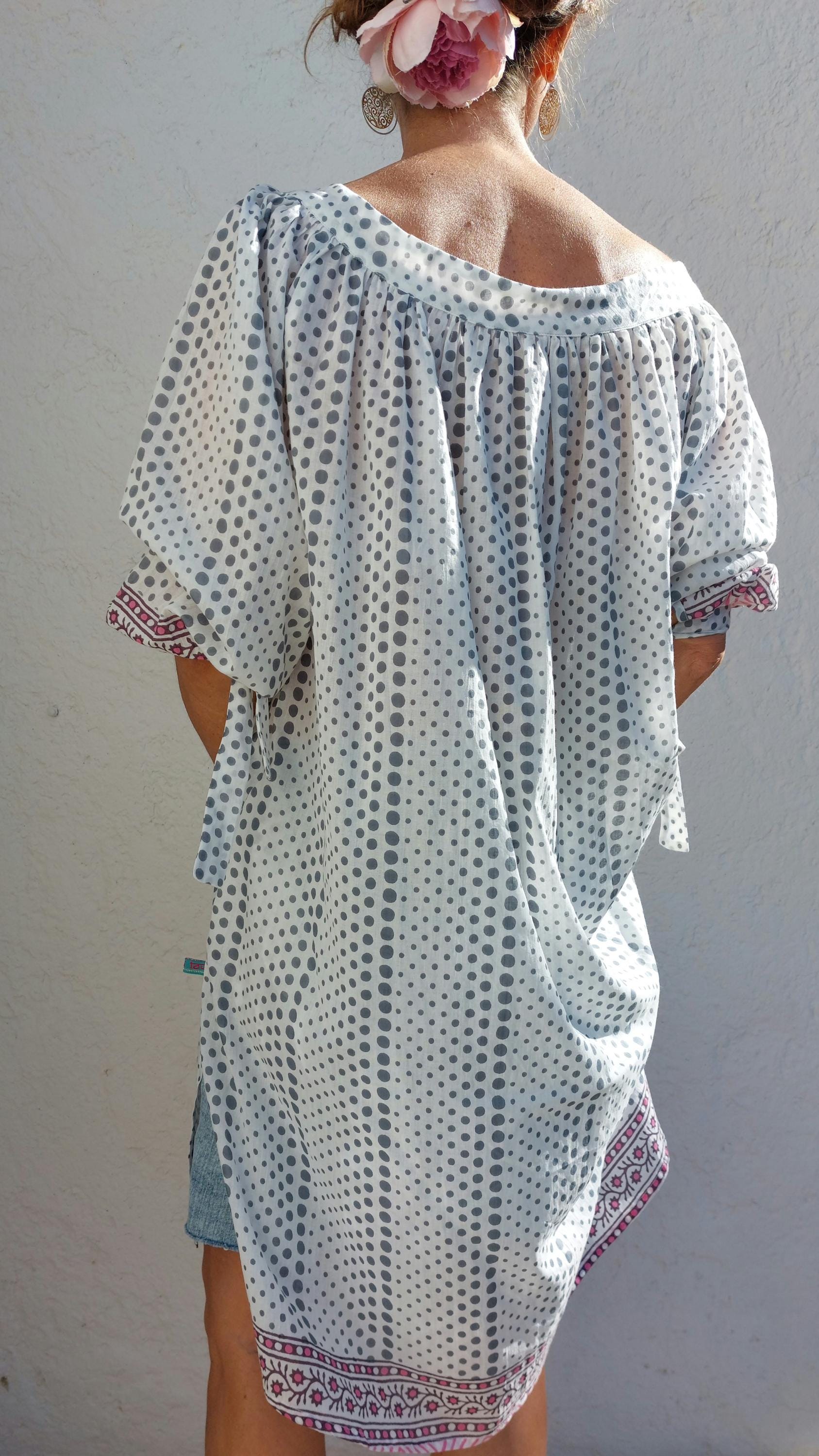 oversize tunic in soft cotton,white and grey dots pattern