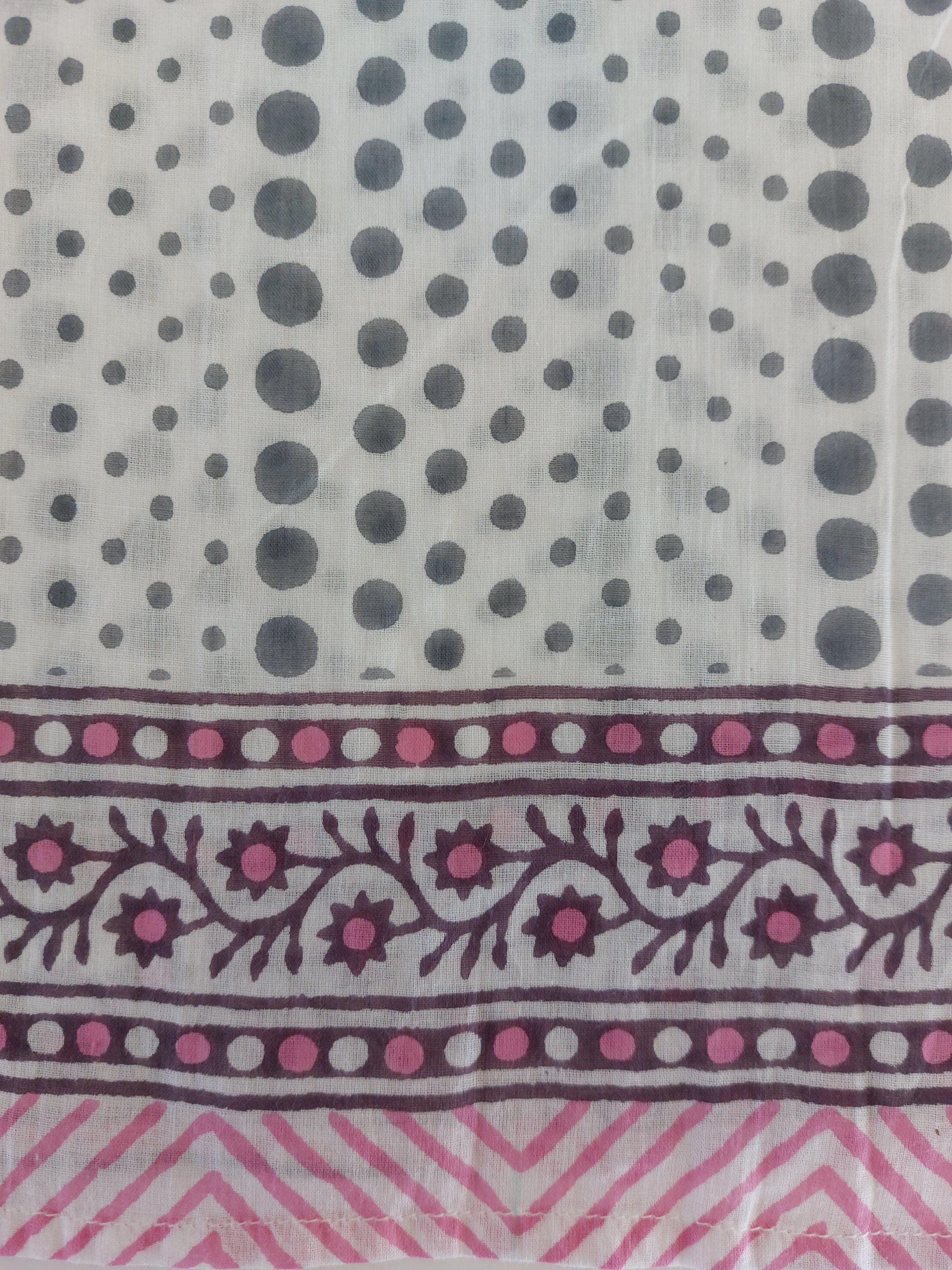 oversize tunic in soft cotton,white and grey dots pattern