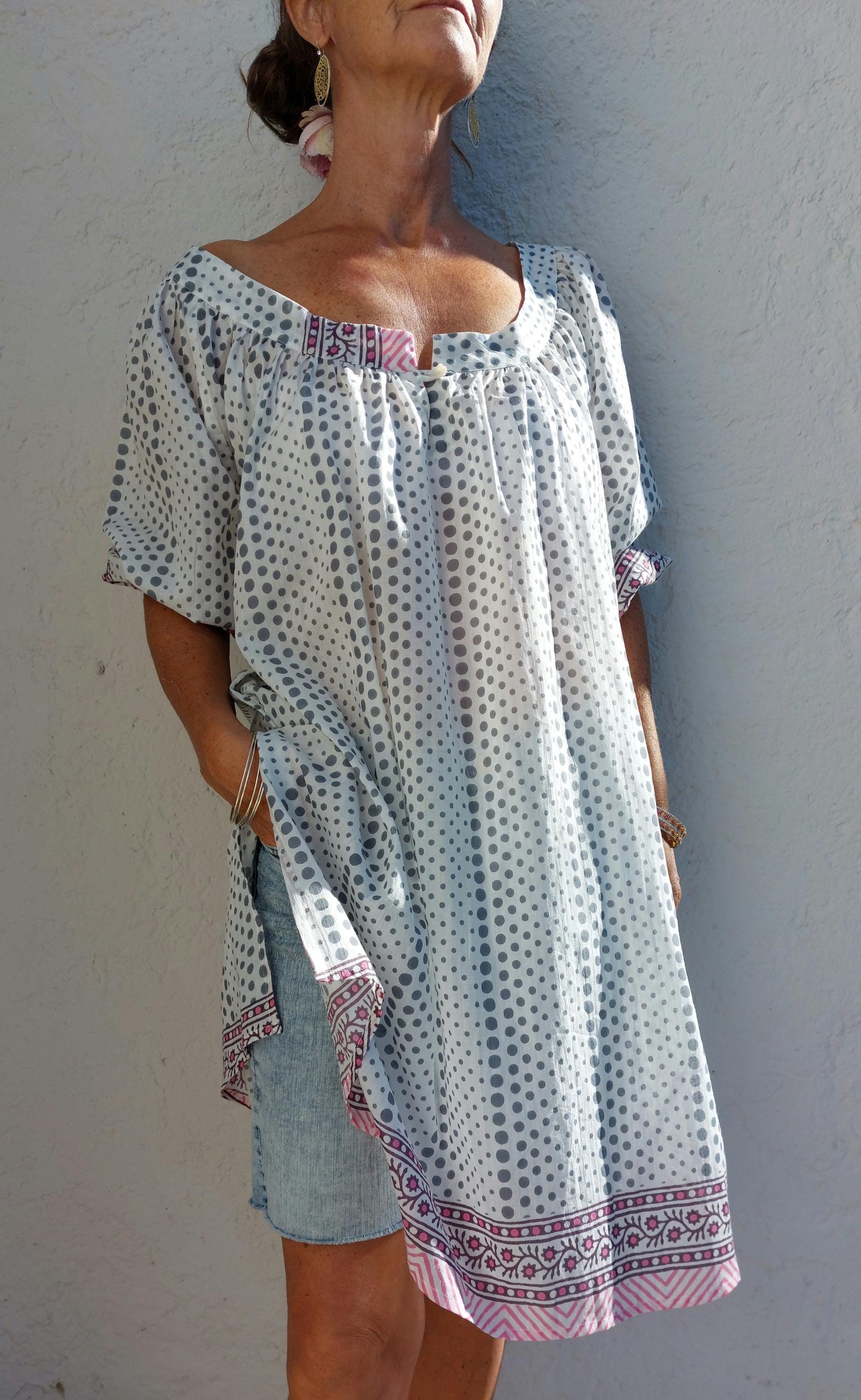 oversize tunic in soft cotton,white and grey dots pattern