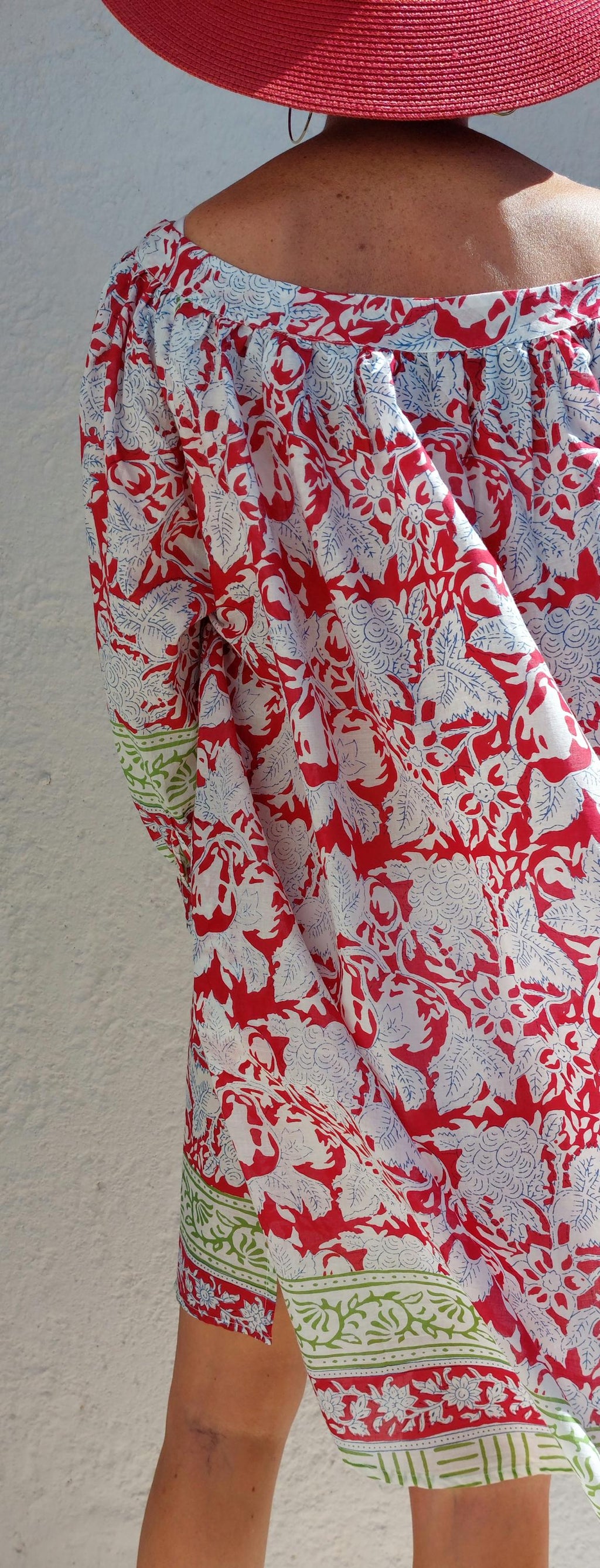 oversize tunic in soft cotton,red-green floral pattern