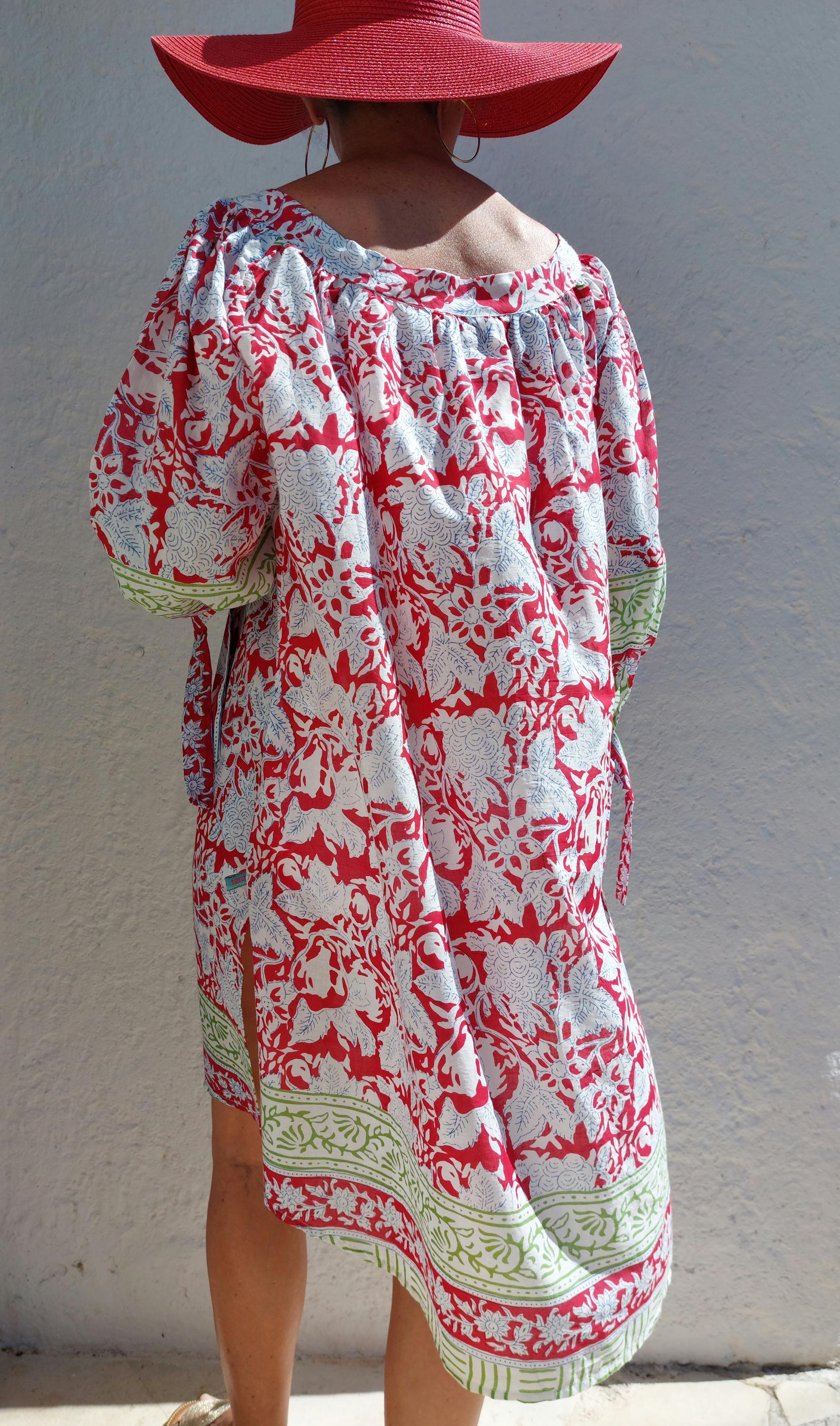 oversize tunic in soft cotton,red-green floral pattern