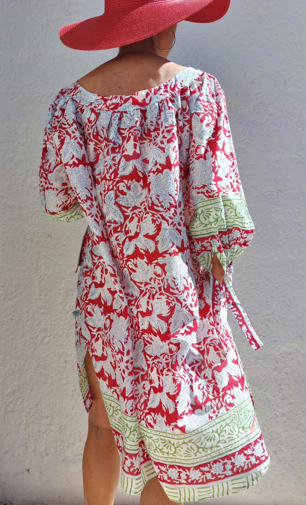oversize tunic in soft cotton,red-green floral pattern