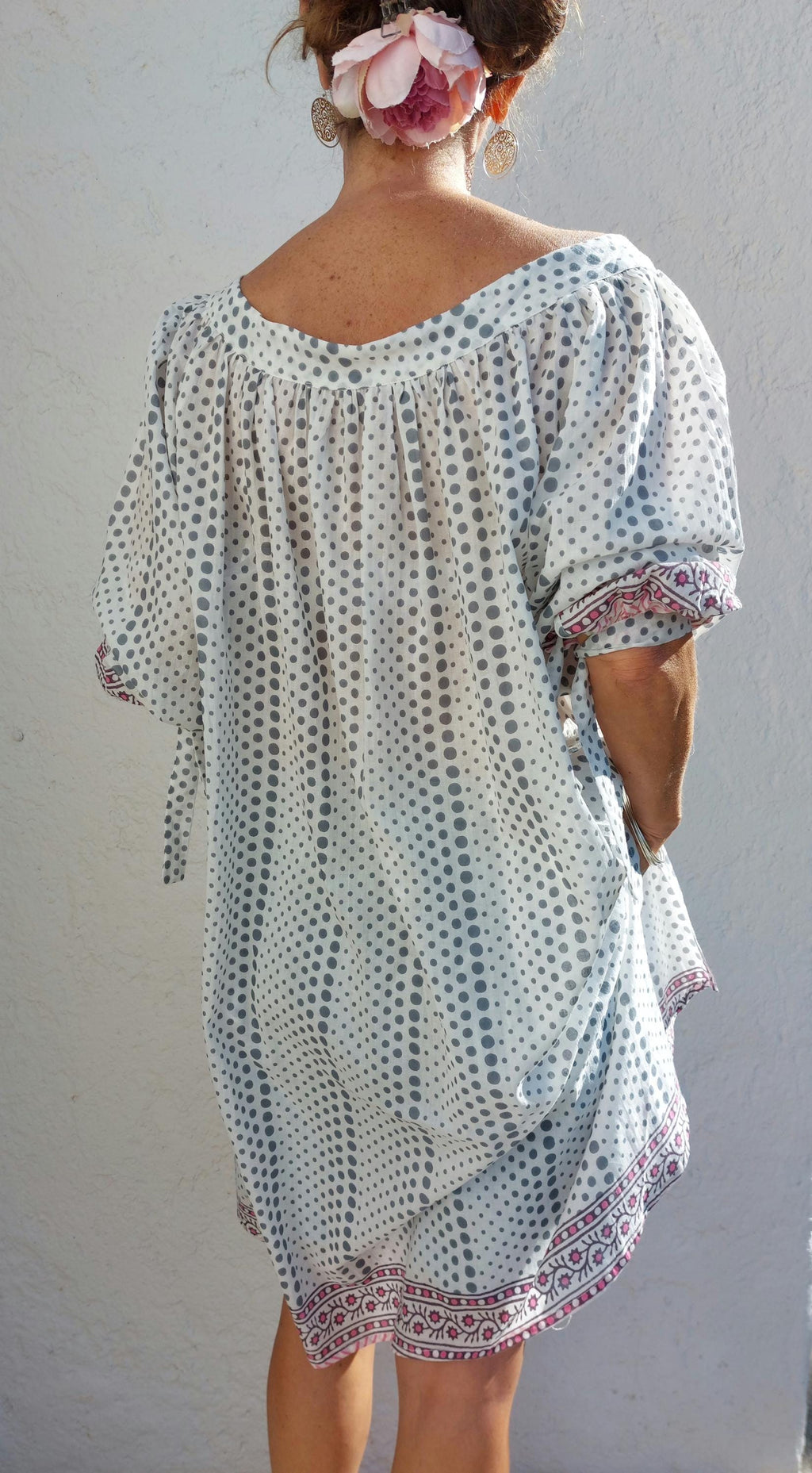 oversize tunic in soft cotton,white and grey dots pattern