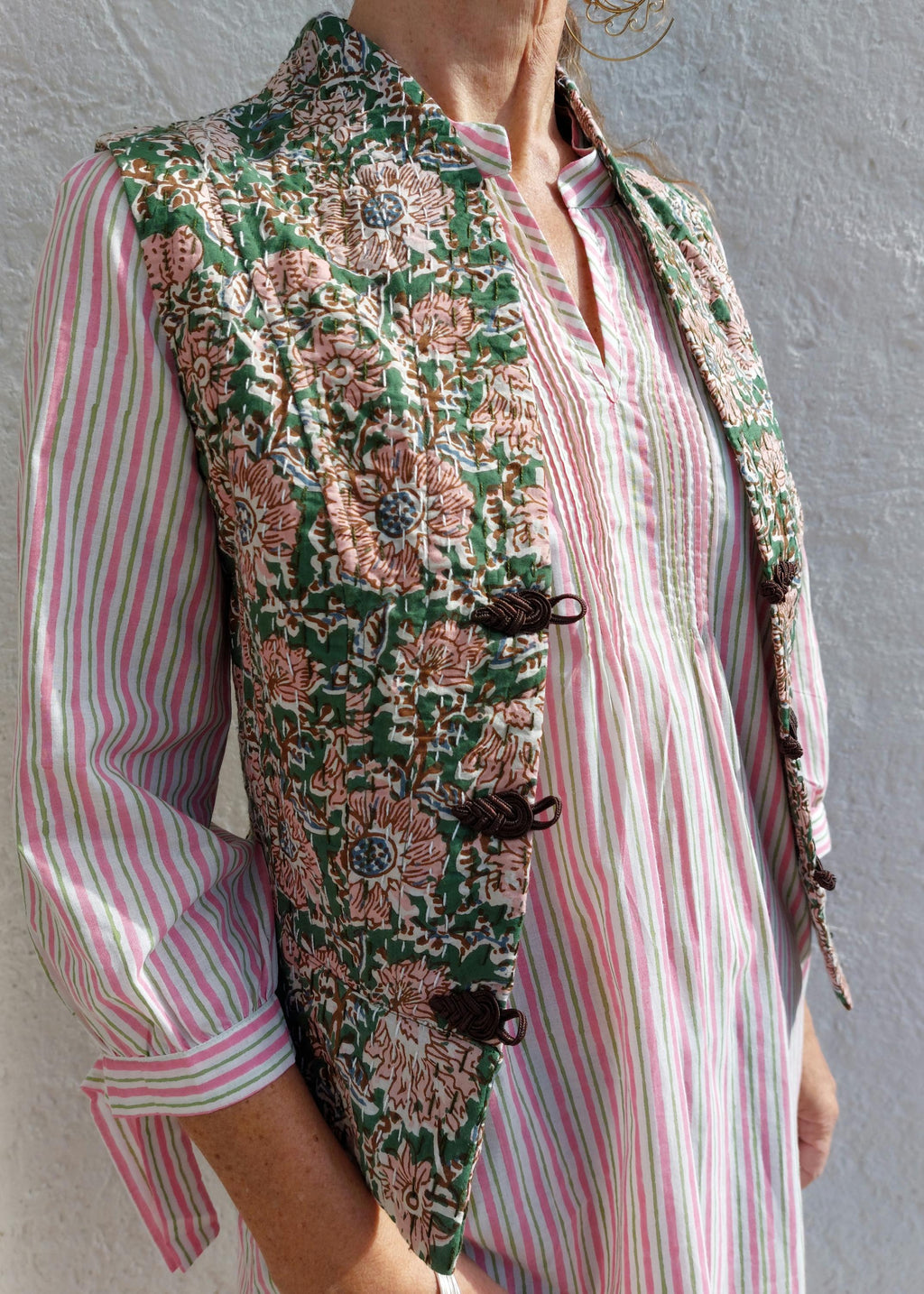 corset shape waistcoat in cotton not quilted,exclusive design,limited series,dark green & pink flowers pattern,brown brandeburg,hippie chic