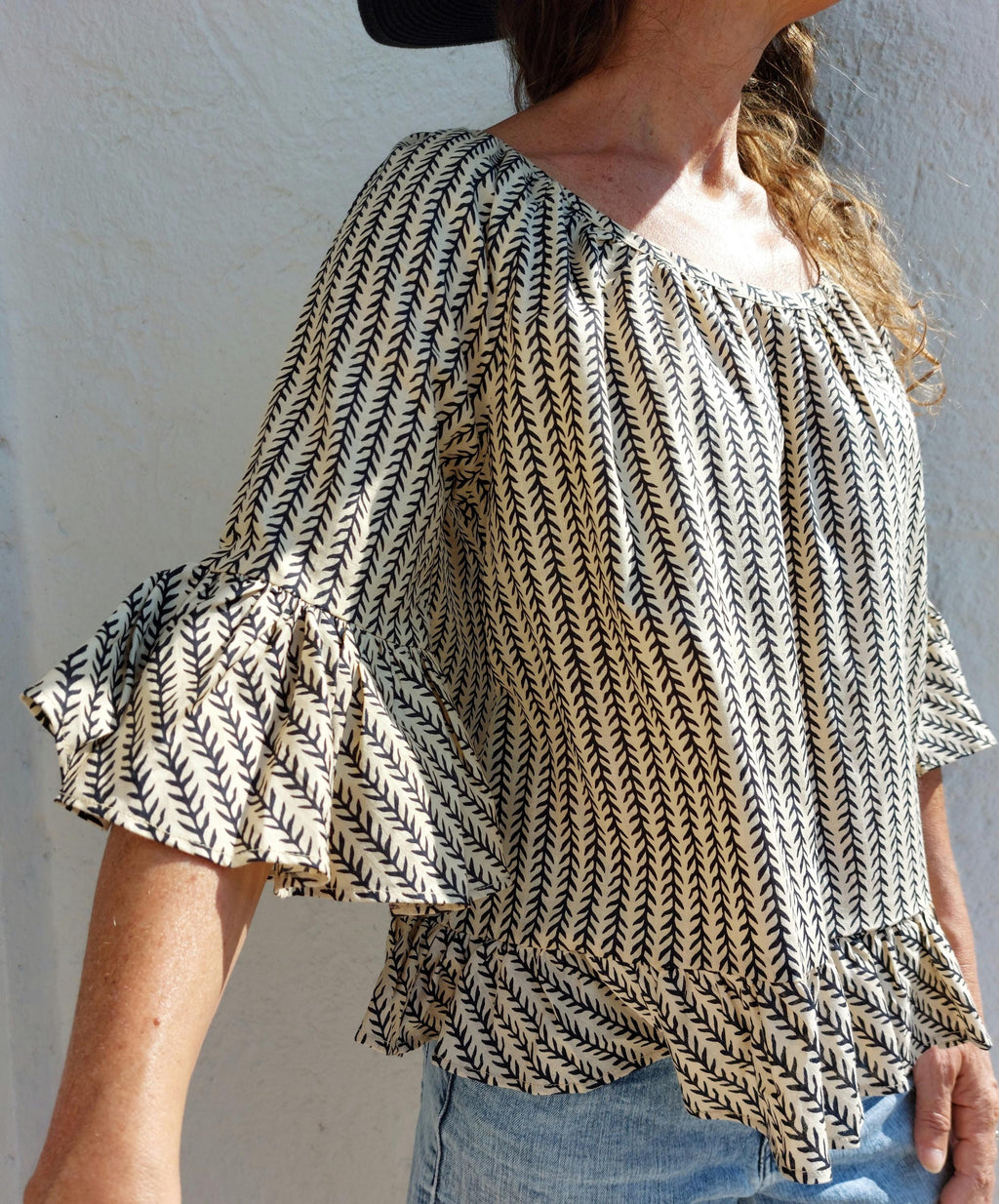 ruffles top in cotton,in the shades of beige black pattern,boho chic summertop,limited series,ruffled sleeves, large round neckline