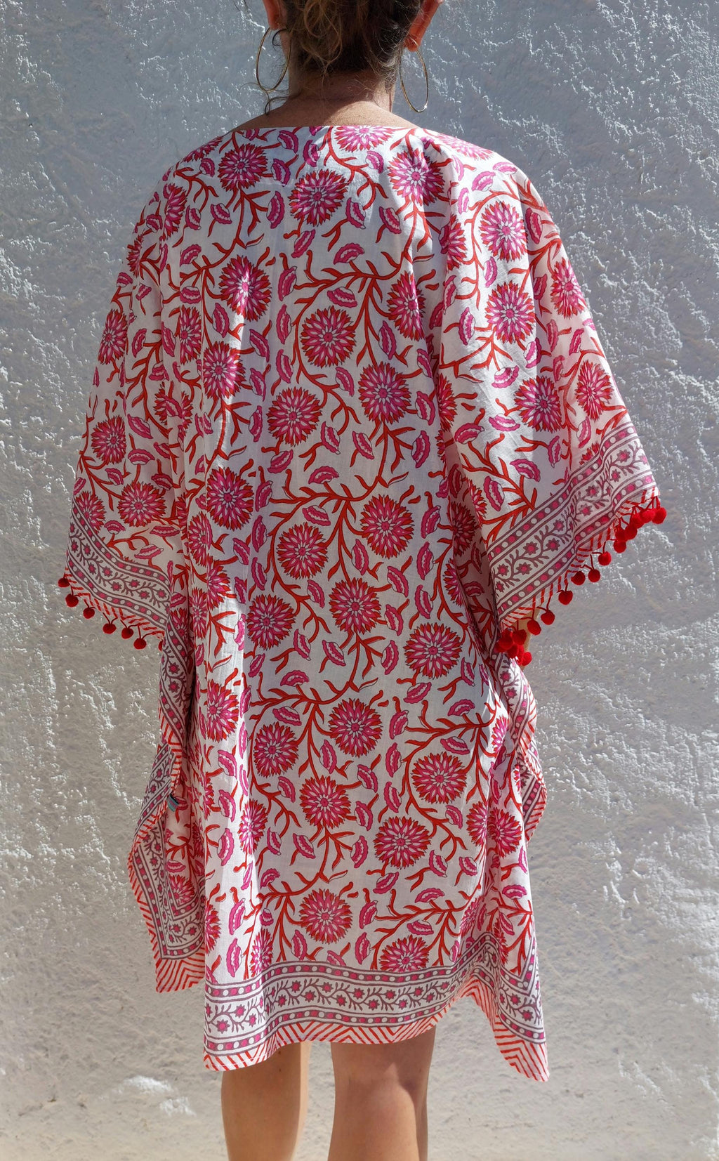 short kaftan in soft cotton, beach outfit,boho chic summer wear,pool party cover-up,hippie chic poncho,V neckline,finishing pompons.