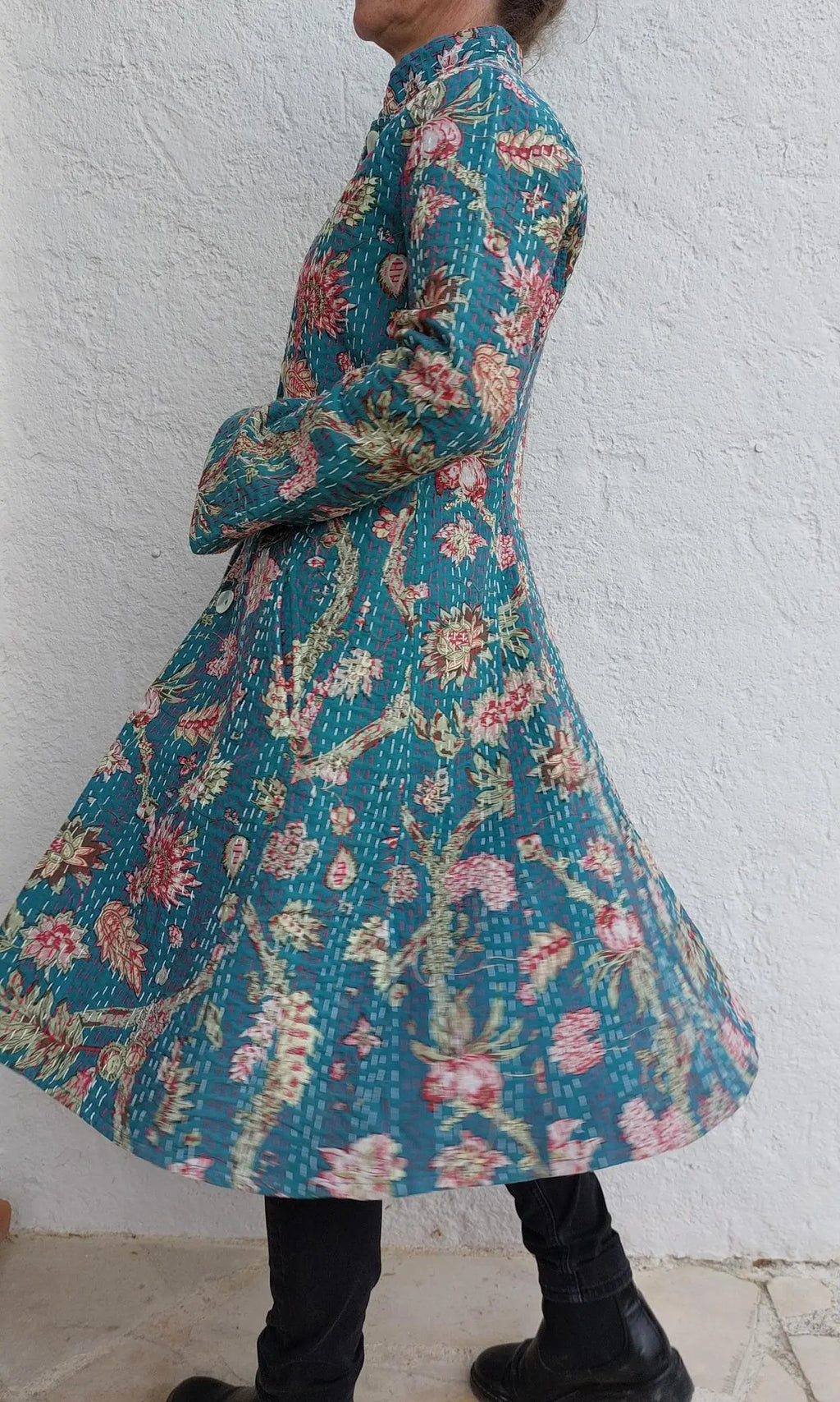 frock coat in cotton not quilted,teal color & floral pattern,pink hydrangea print,long jacket mid-season,boheme chic outfit,wedding outfit