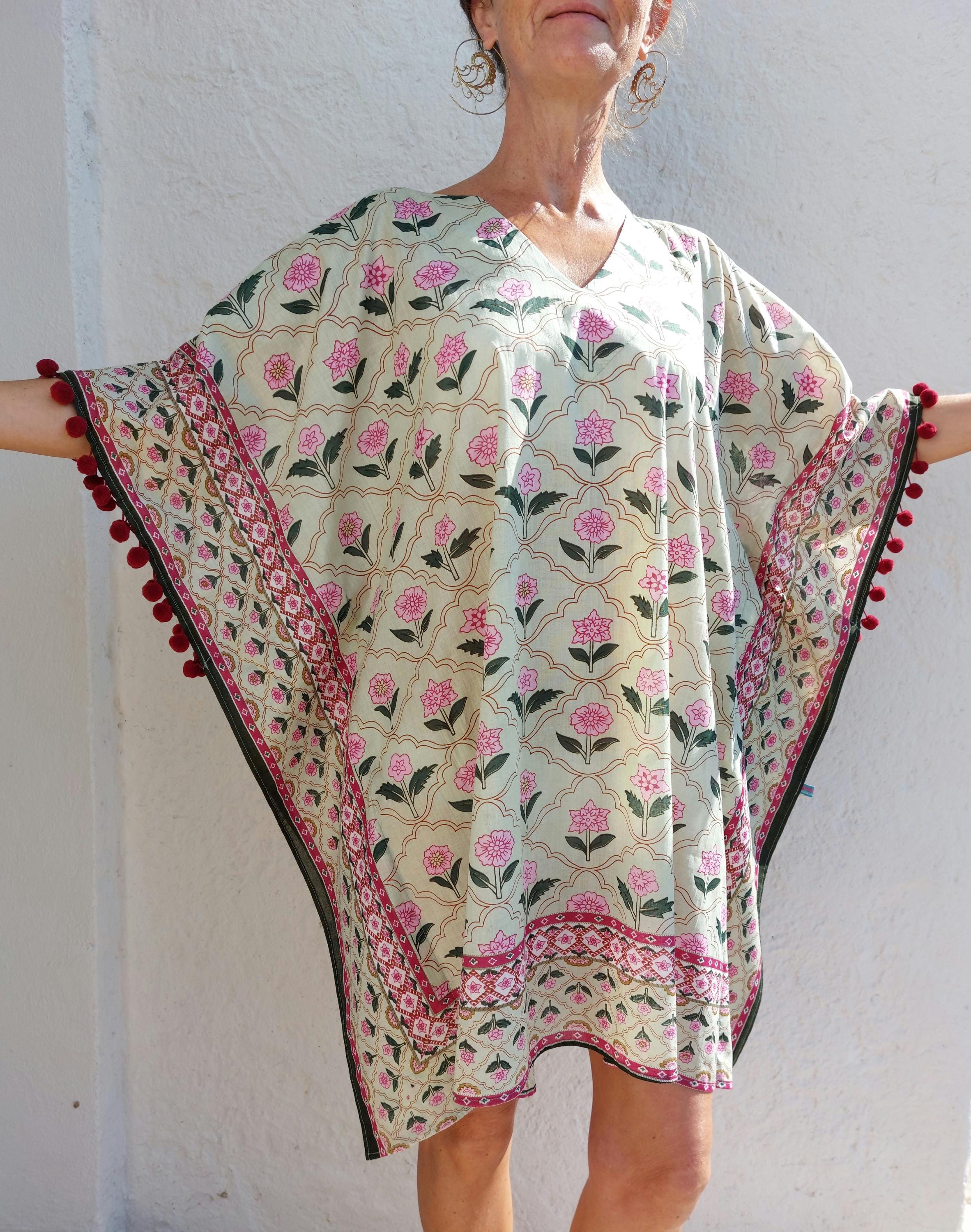 short kaftan in soft cotton, beach outfit,boho chic summer wear,pool party cover-up,hippie chic poncho,V neckline,finishing pompons.