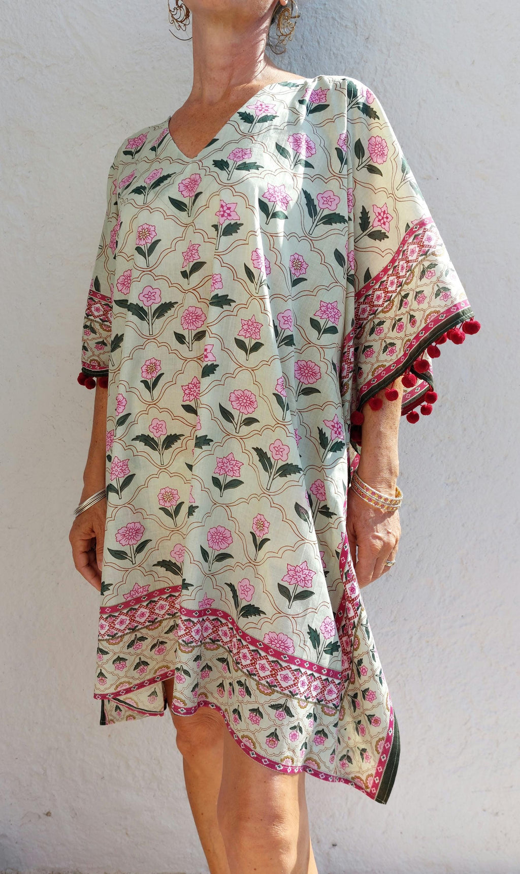 short kaftan in soft cotton, beach outfit,boho chic summer wear,pool party cover-up,hippie chic poncho,V neckline,finishing pompons.