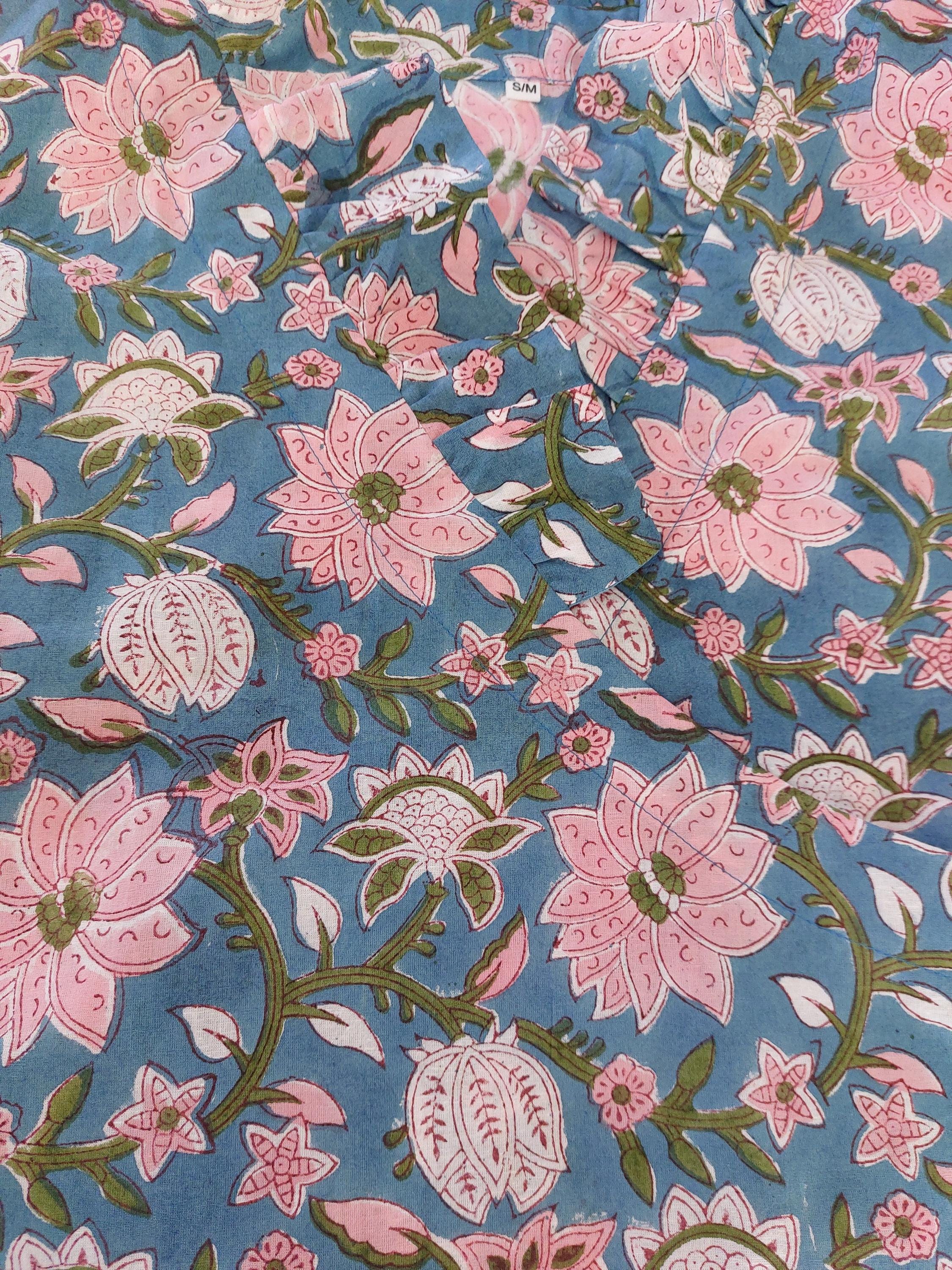 long wrap dress in cotton,floral print with pink flowers,ruffled collar,3/4 sleeves with ruffles,kimono shape, hippie chic dress,teal color