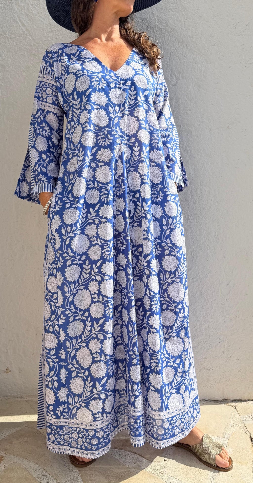 long kaftan in soft cotton,navy blue color,white flowers,summer boho chic dress,beach wear,flared sleeves