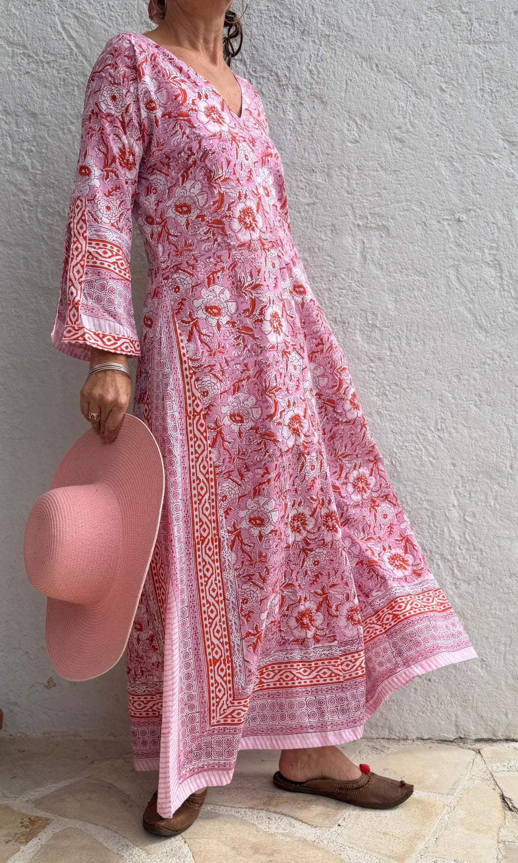 long kaftan in soft cotton, light pink color and orange flowers,beach outfit,summer dress bohochic