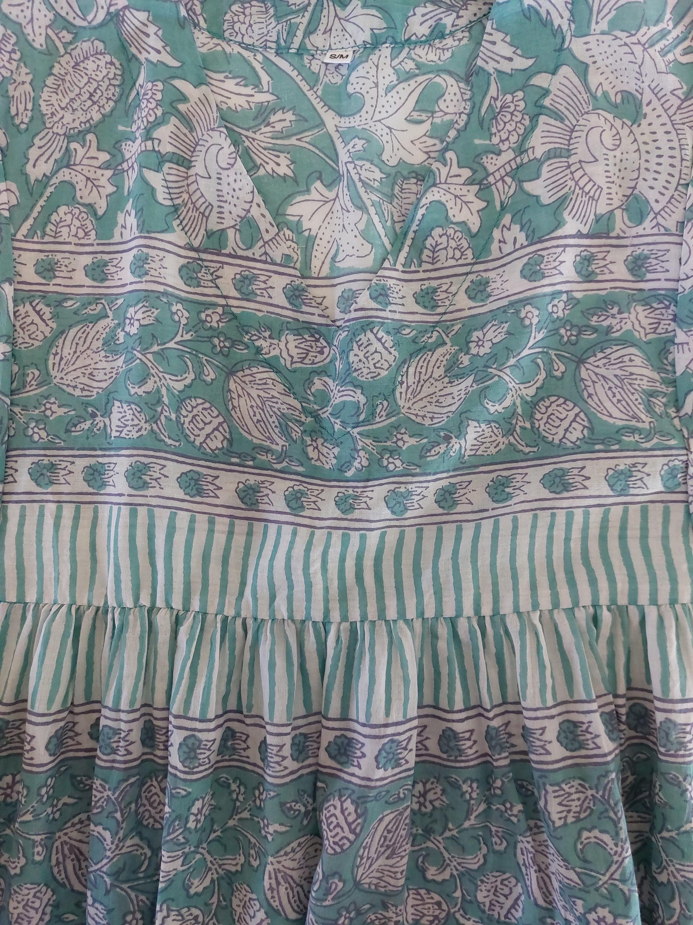 Soft Green Floral Kaftan Dress, Oversized Cotton Maxi Dress, Maternity Friendly Summer Outfit, Breathable Resort Wear, Bohemian Beach Style.