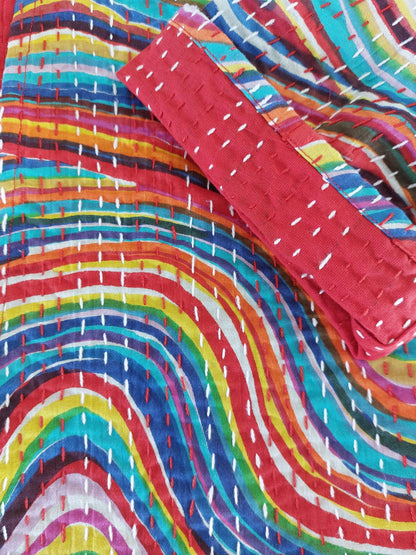 Bunte Baumwolljacke im Kimonostil mit Regenbogenmuster