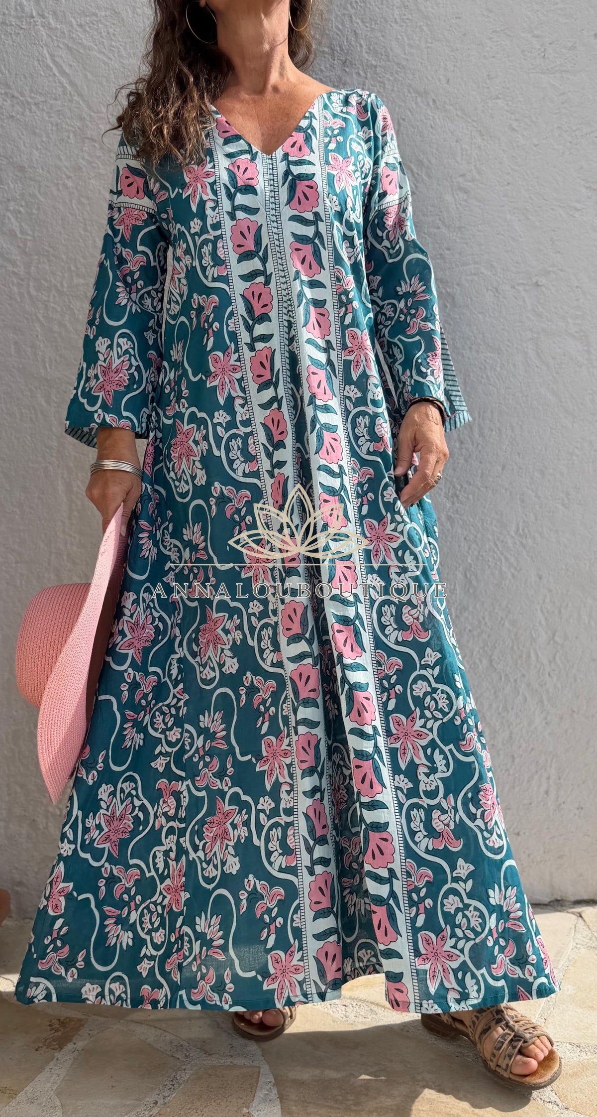 Long flared cotton kaftan in teal and pink