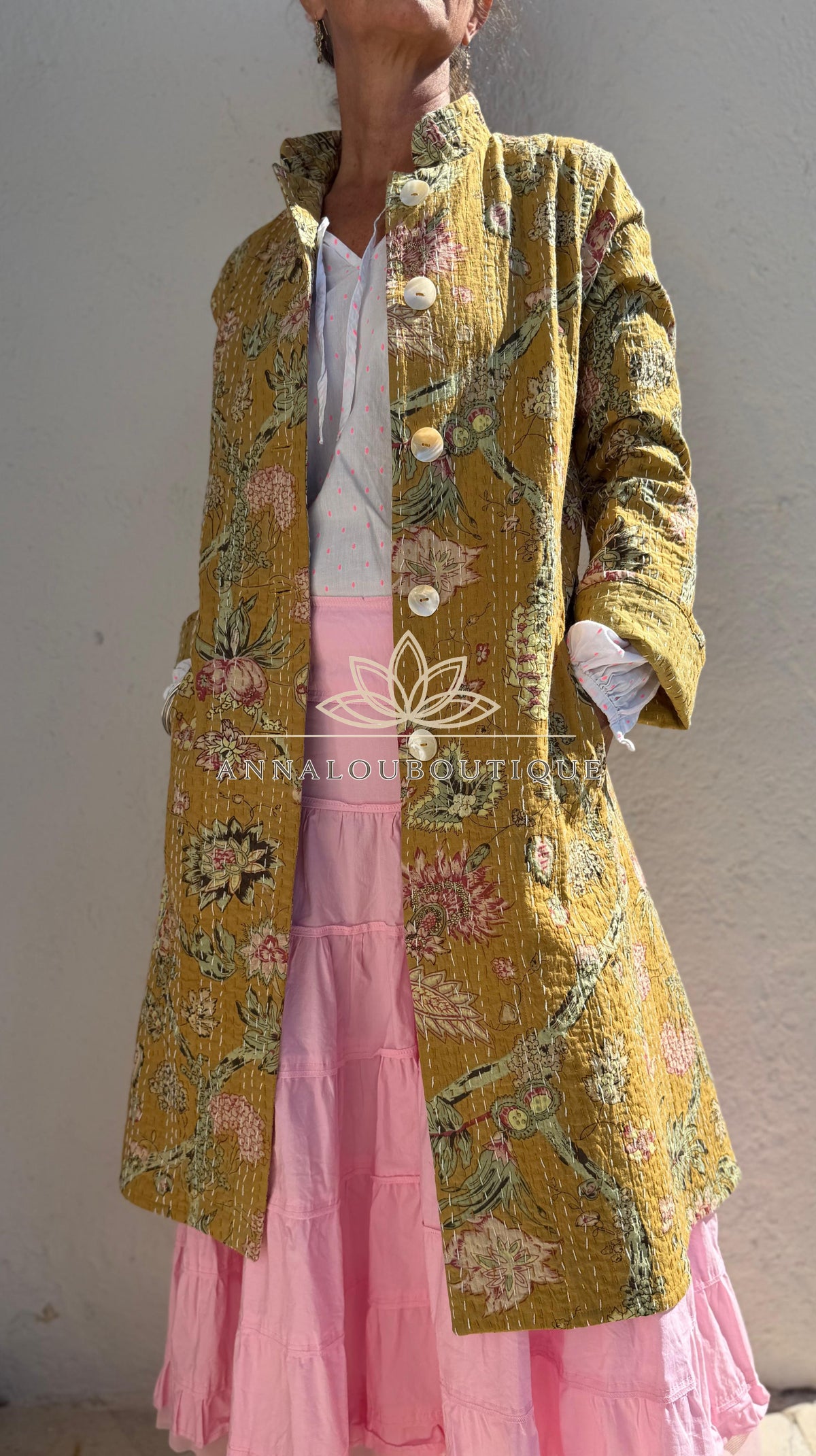 Manteau redingote en coton à hortensias roses